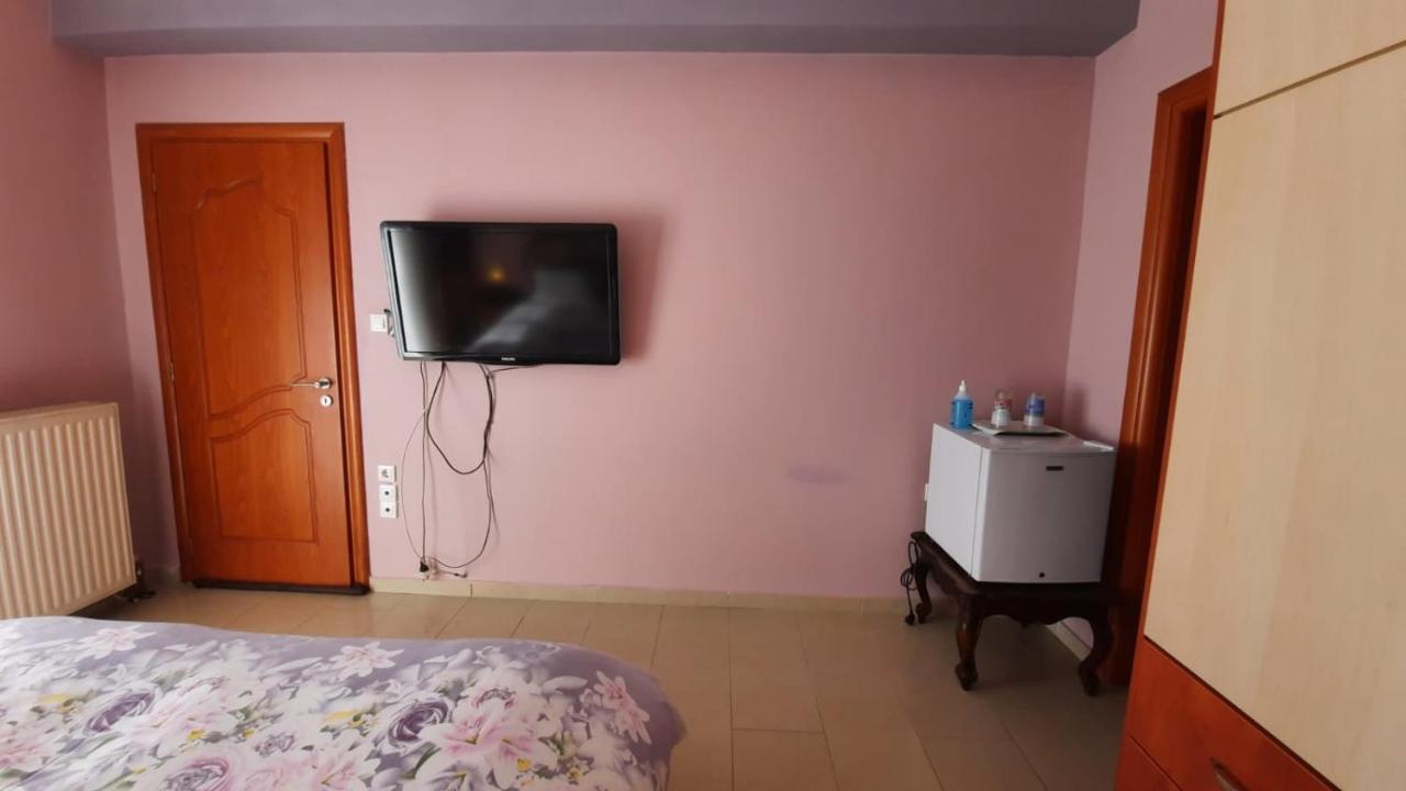 Ioannis - Room With Balcony Near Limnopula Gavrolimni Zewnętrze zdjęcie